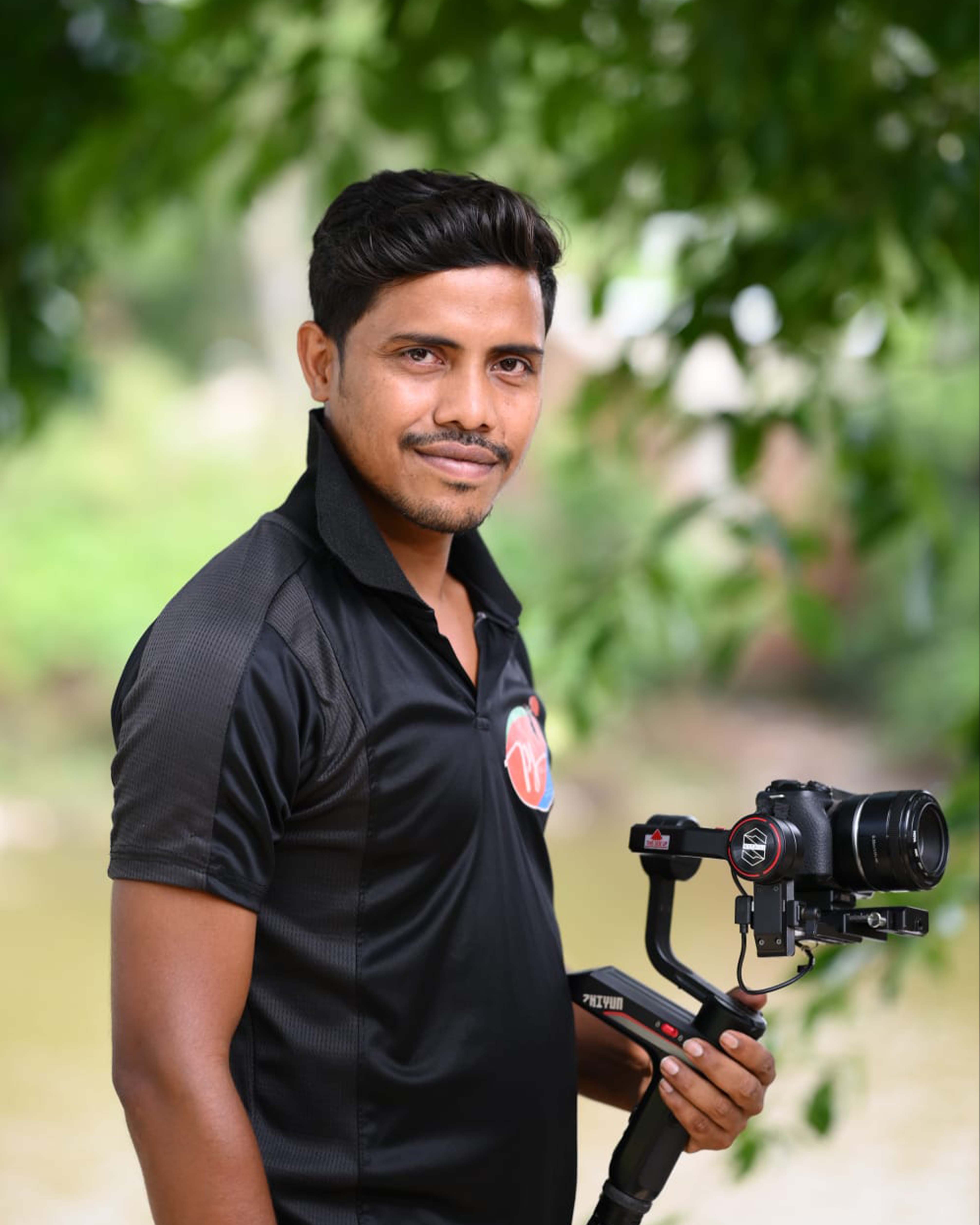  Cinematographer & Editor Rabisankar Pradhan 