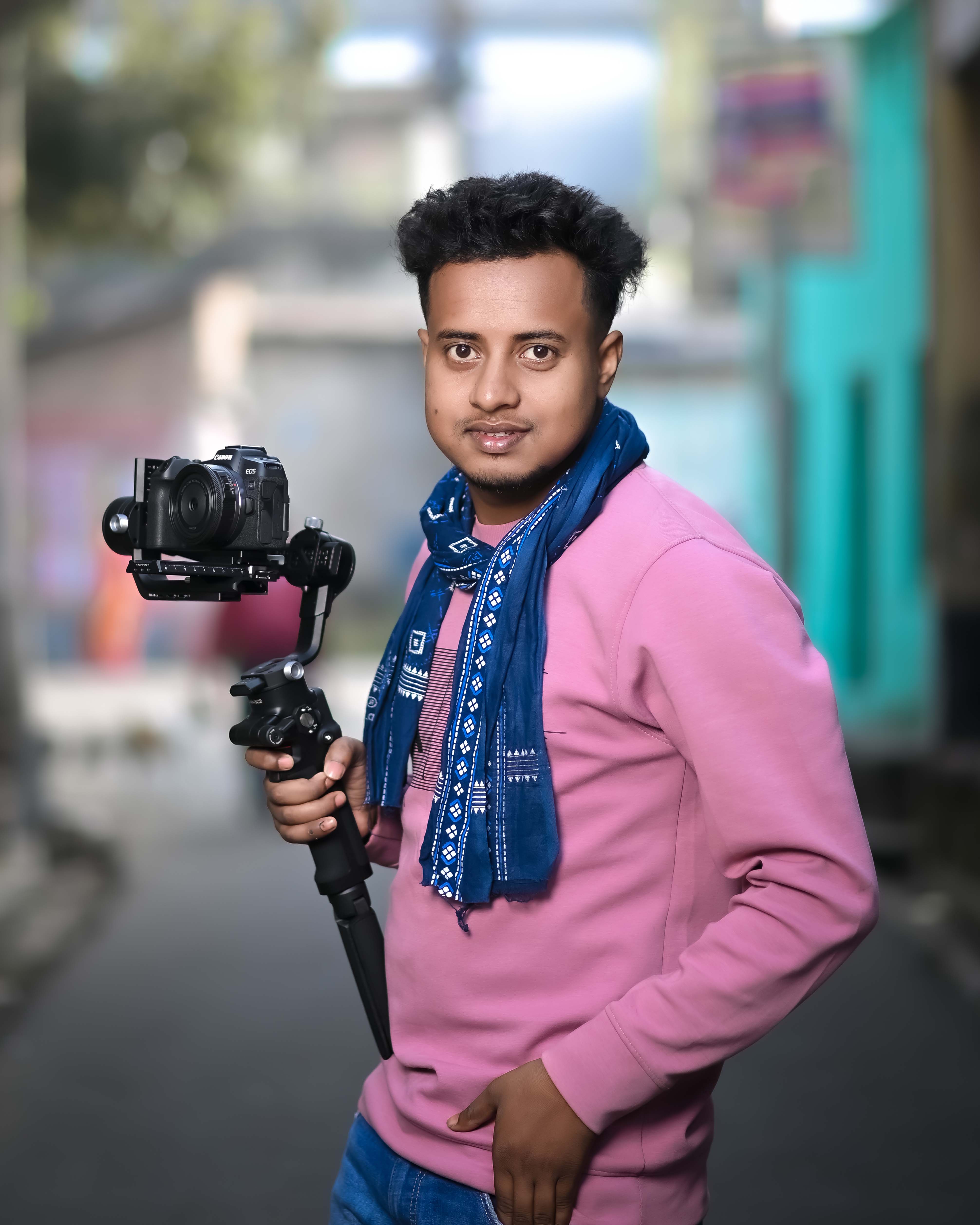  Cinematographer & Editor Shyamsundar Jana 